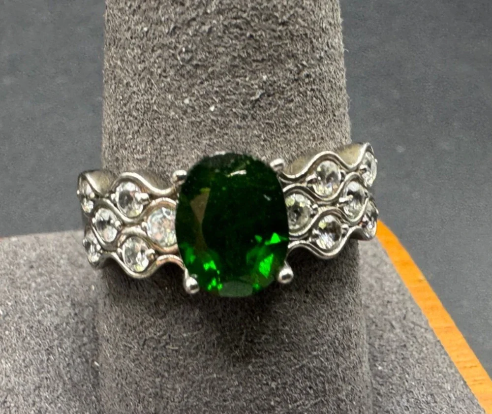 Vtg 925 Sterling Silver Green Tourmaline CZ Ring Oval Solitaire Wave Band Sz 10